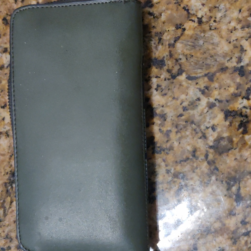 Wallet - Picture 2 of 3